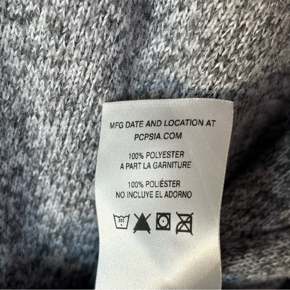 Patagonia Better Sweater 1/4 - Zip Fleece in Birch White - Picture 10 of 10